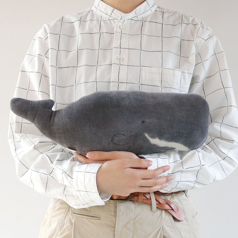 クジラのクッション Whale Cushion | Tomotake Online Store