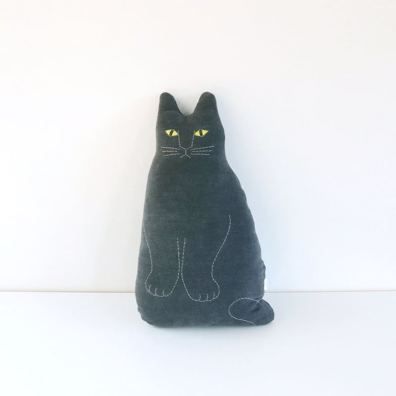 黒ネコのクッション ネロ＆ペロ Black Cat Cushion Nero&Pero |