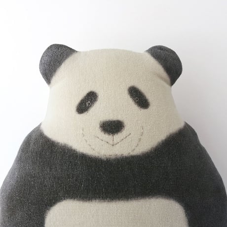 パンダのクッション　　Panda Bear  Cushion