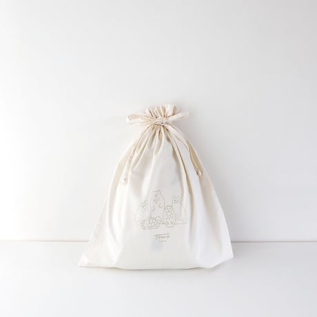 ウサギのクッション　Rabbit Cushion