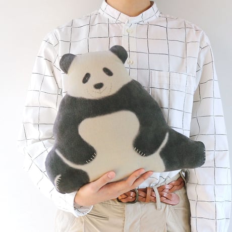 パンダのクッション　　Panda Bear  Cushion