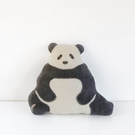 パンダのクッション　　Panda Bear  Cushion