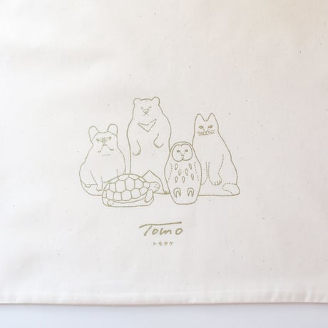 ウサギのクッション　Rabbit Cushion
