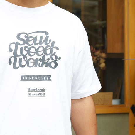 オリジナル　ロゴTシャツ