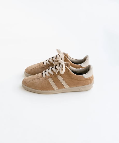 Graphpaper _ RUSSIAN MILITARY TRAINER ( Brown )