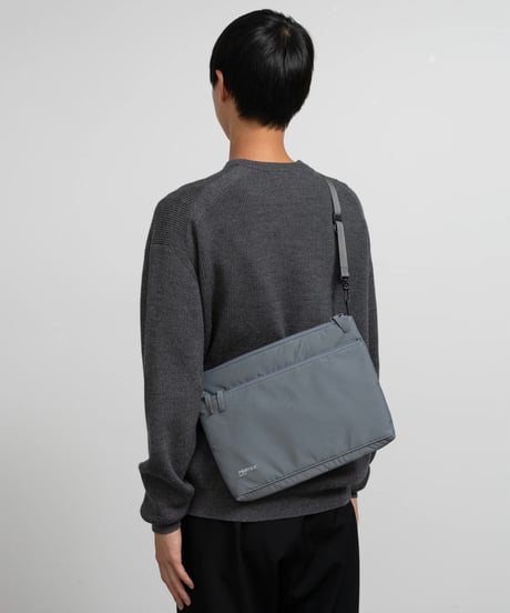 Graphpaper _ PERTEX SHIELD Padded Sacoche_M .