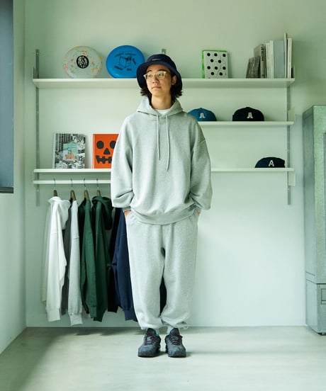 FreshService _ LIGHT OZ PULLOVER HOODIE