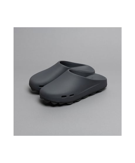 PPACO _ LUX-1(AIR STUDDED SOLE®) Dark Grey