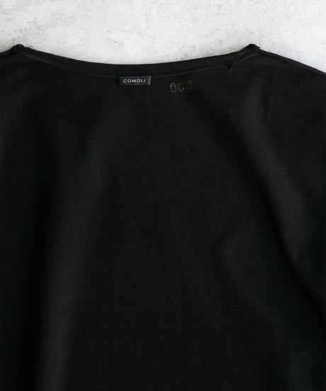 COMOLI _ コットン ボートネック