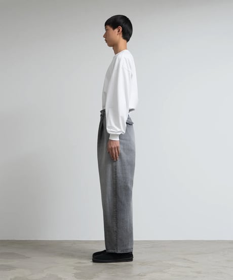 Graphpaper _ Selvage Denim Two Tuck Pants（ LIGHT FADE BLACK ）