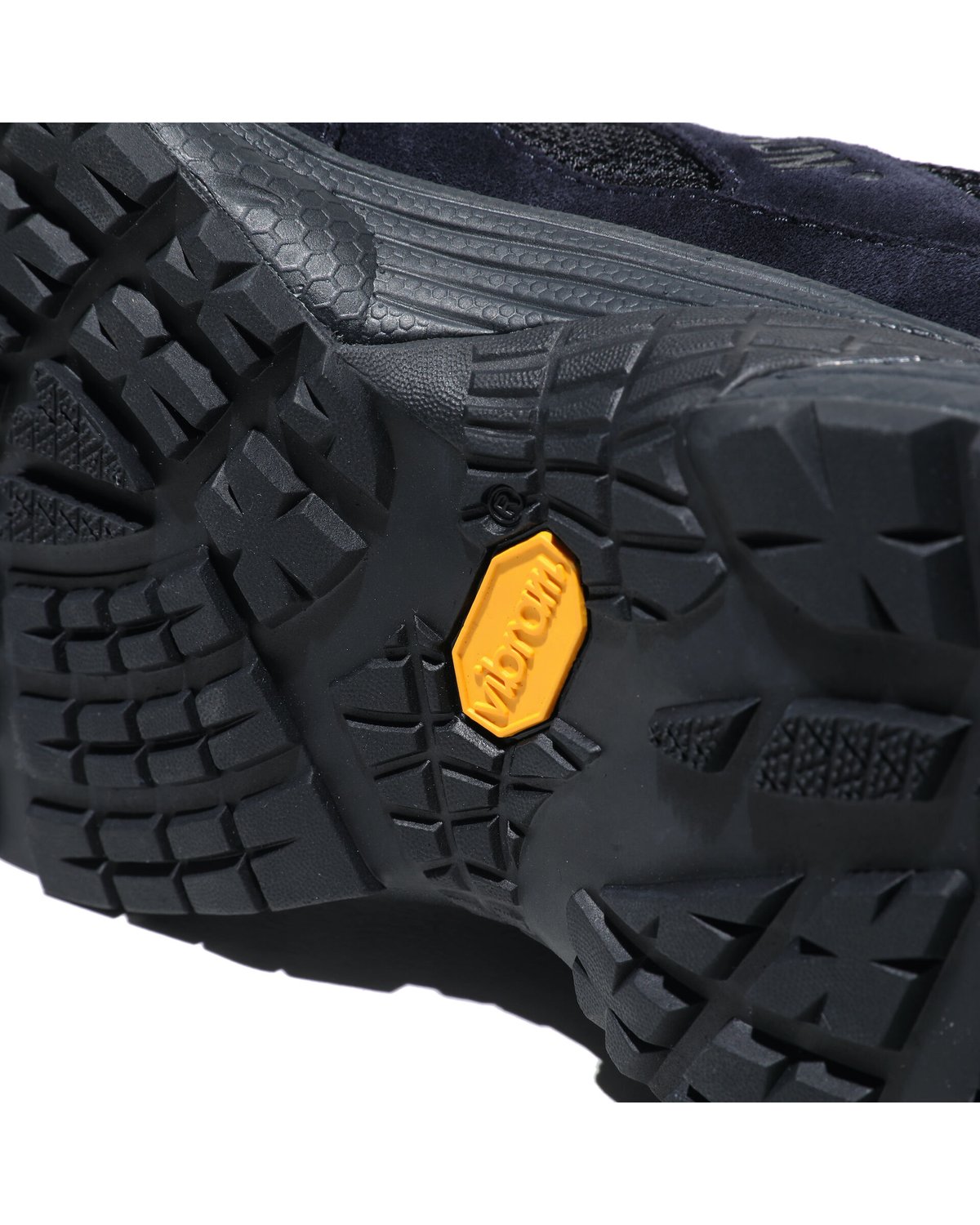 FreshService _ MAGNUM UNIFORM SERVICE TRAINER |