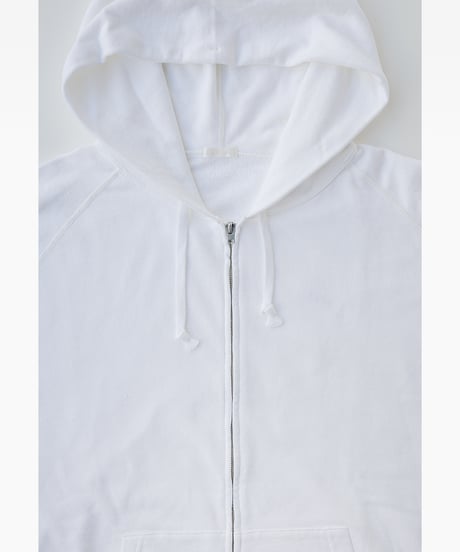 COMOLI _ 製品染 裏毛 ジップパーカ