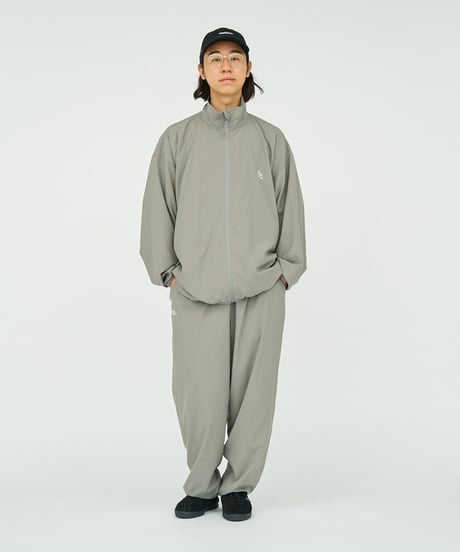 ReFresh!Service. _ UTILITY PACKABLE SUIT