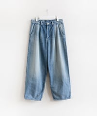 Graphpaper _ Selvage Denim Two Tuck Pants（ LIGHT FADE INDIGO ）