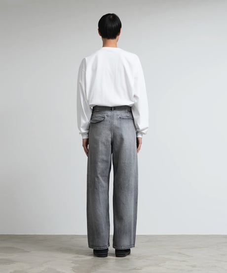 Graphpaper _ Selvage Denim Two Tuck Pants（ LIGHT FADE BLACK ）
