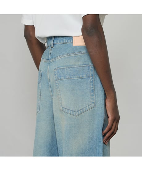 THE RERACS _ RERACS LEFT HAND DENIM WIDE BALLEL DENIM ( Bleach Light Blue )