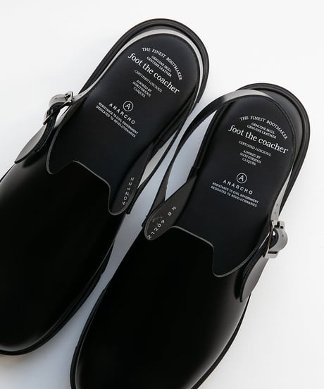 foot the coacher _ S. S. SANDALS