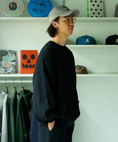 FreshService _ LIGHT OZ CREW NECK SWEAT