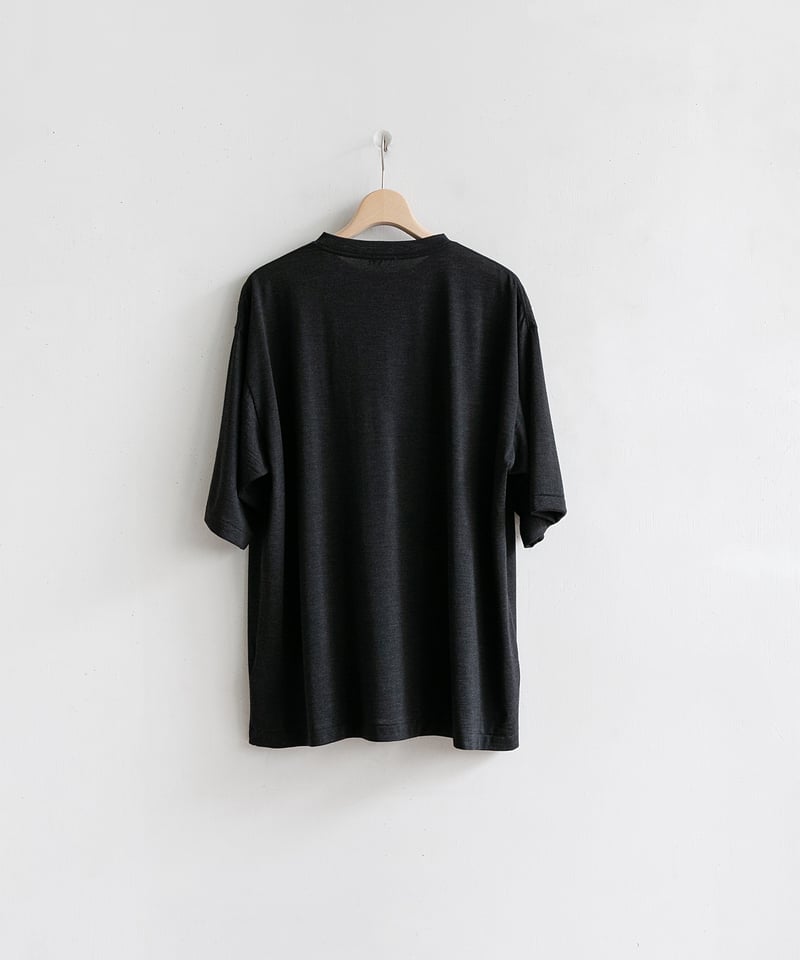 C O M O L I _ サマーウール 半袖Tシャツ ( Charcoal ) | Tronica C O M O L I _ サマーウール 半袖Tシャツ ( Charcoal ) | Tronica