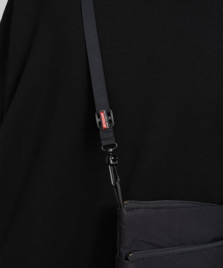 Graphpaper _ PERTEX SHIELD Padded Sacoche_L .