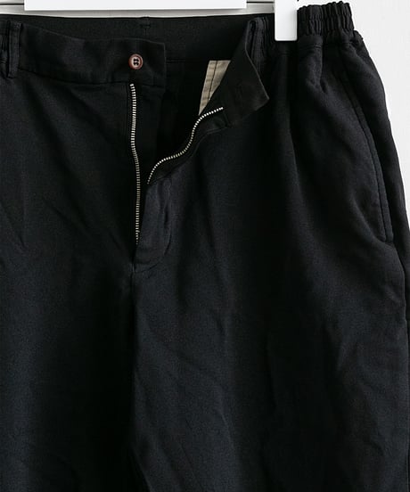COMME des GARÇONS HOMME DEUX _ 製品後加工 エステル加工糸サージパンツ ( Black )