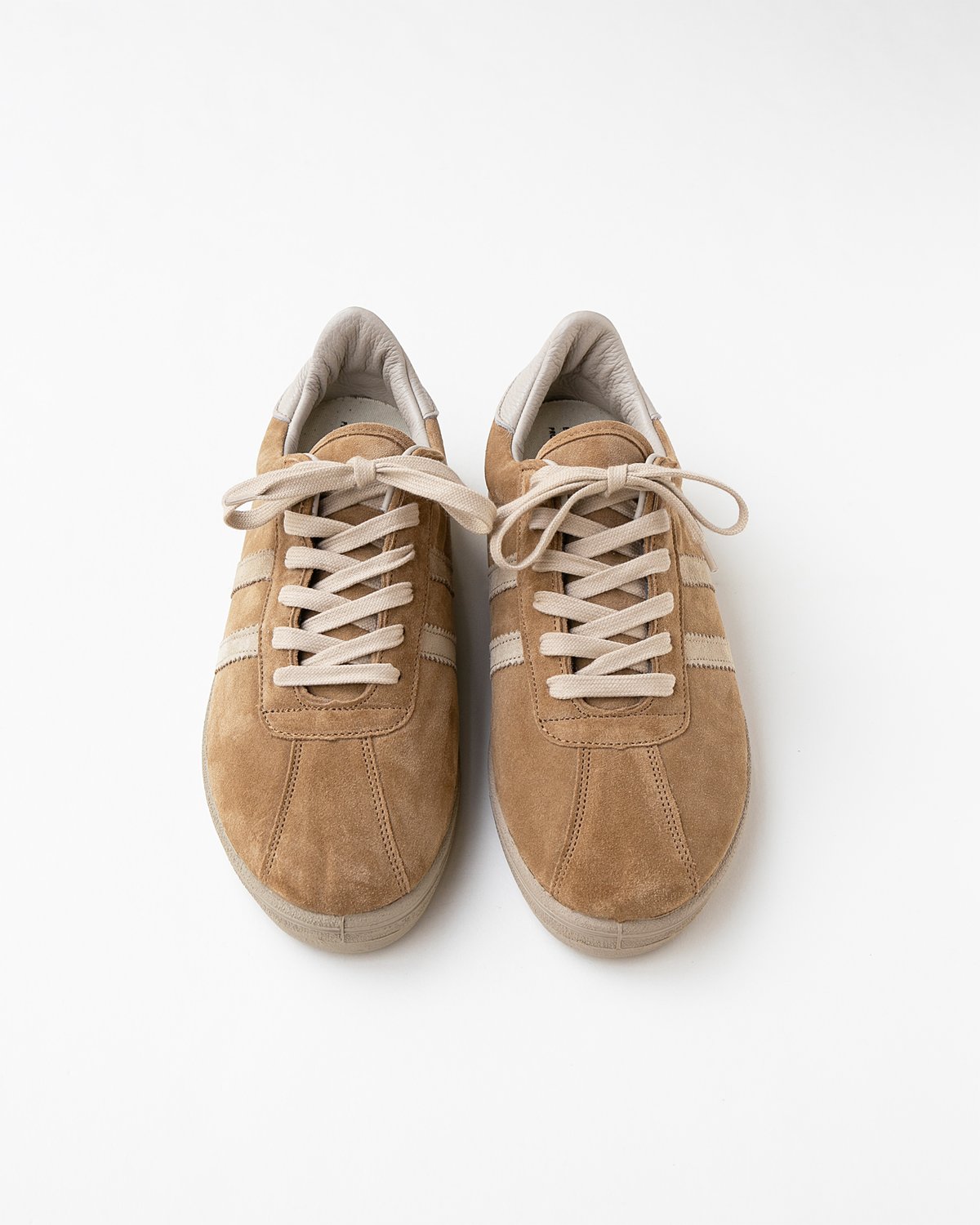 Graphpaper _ RUSSIAN MILITARY TRAINER ( Brown )