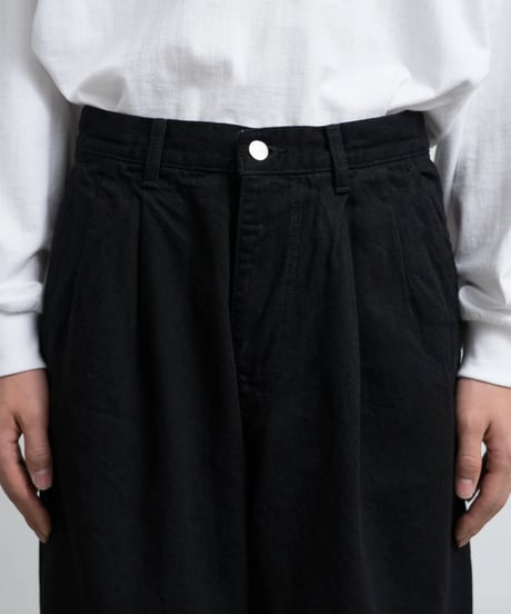 Graphpaper _ Selvage Denim Two Tuck Pants ( BLACK WASHED )