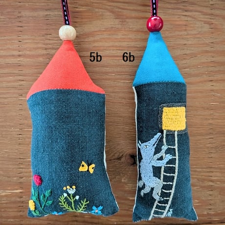 刺繍 家型オーナメント