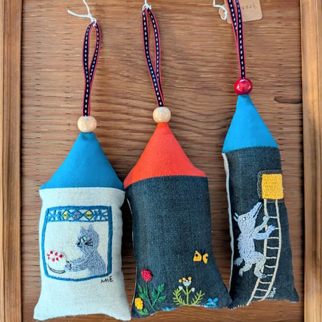 刺繍 家型オーナメント