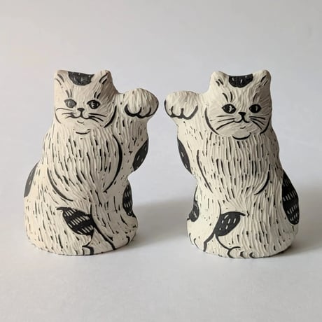 まねきねこちゃん・横向き