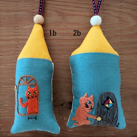 刺繍 家型オーナメント