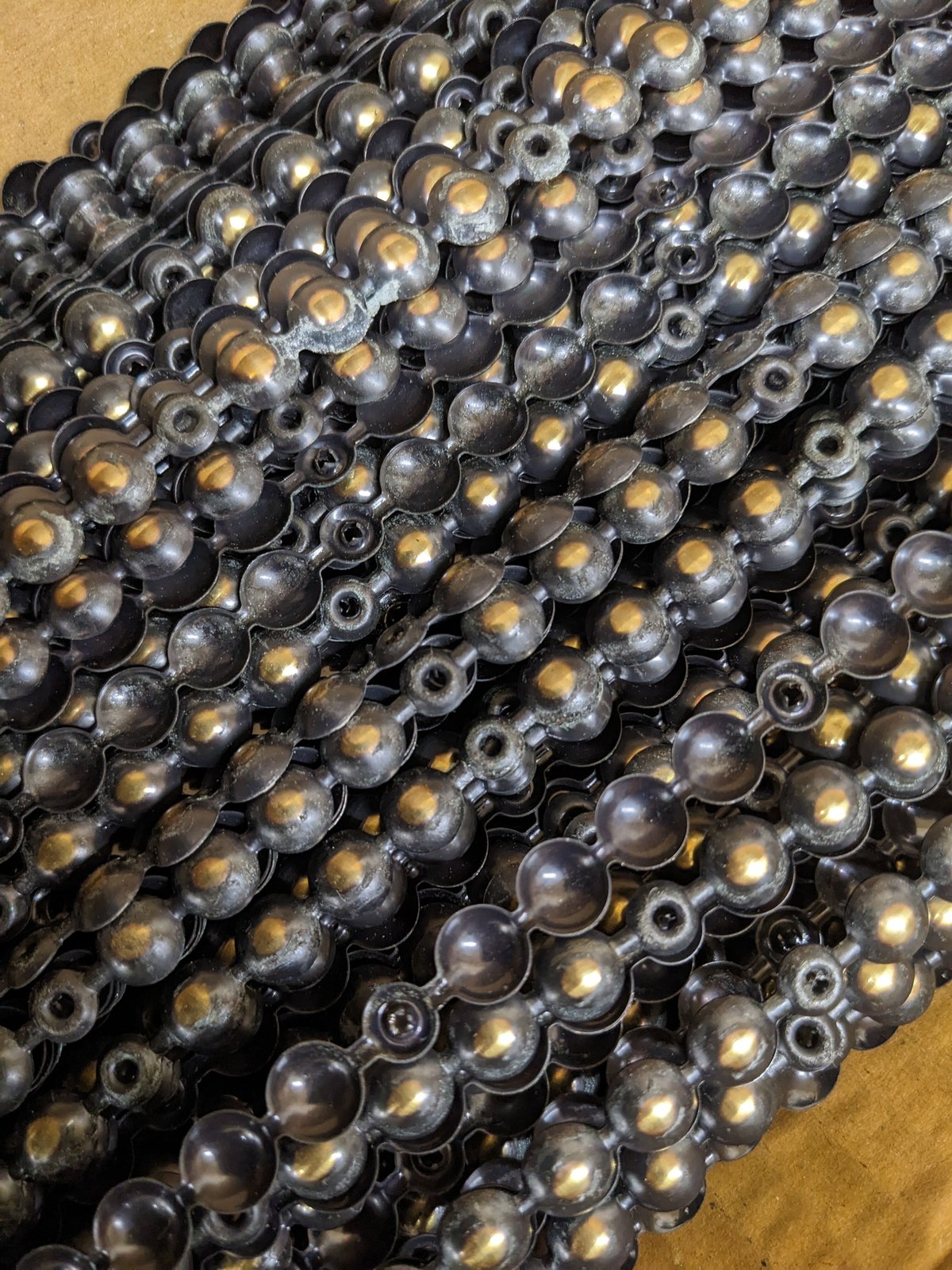 連続鋲 ブロンズルネッサンス 頭径9.6㎜ | (有)サヤマ 道具屋