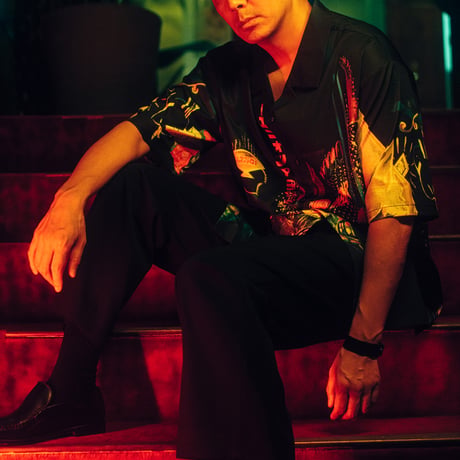 ◆NEMES 294 NEMES x HEAT "MIDNIGHT-SHINJYUKU" SHIRT