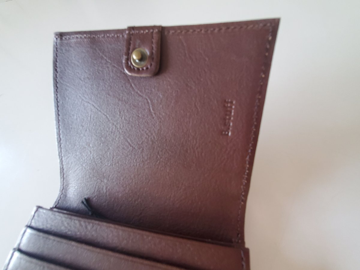 B.suff 2つ折り財布 | Beecollection's STORE