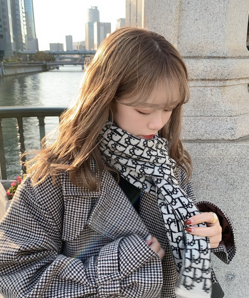 Plover pattern coat. | CHÉNE DE MAISON