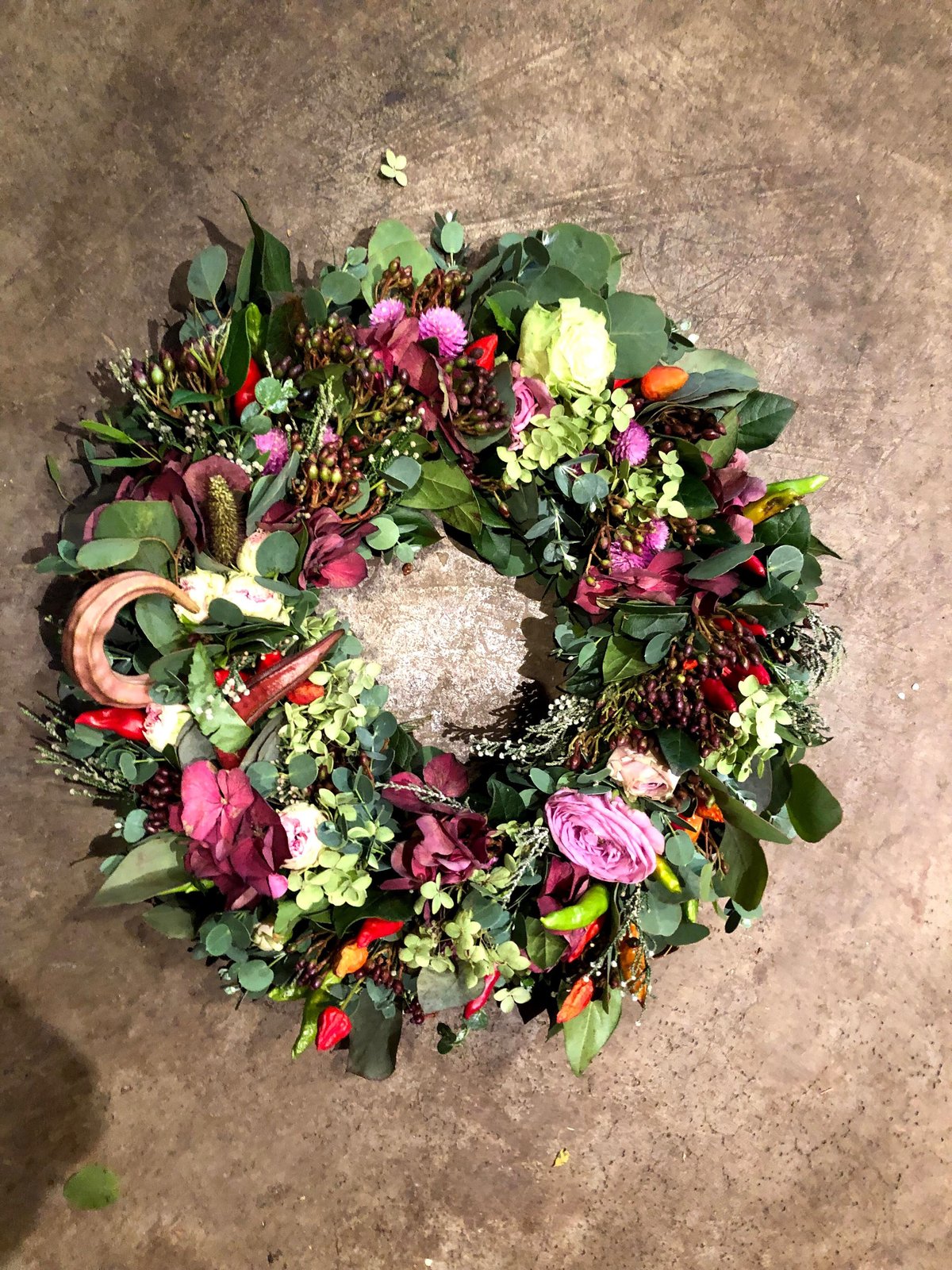 セール！ 洋書『Blumen trösten』フラワーアレンジ、リース、供花 セール！ 洋書『Blumen trösten』フラワーアレンジ、リース、供花