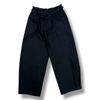 FILUM / スソサイドタックパンツ / 2511 106 BLACK