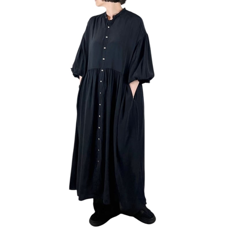 未使用タグ付 クロスアンドクロス 上質 綿 ギャザーワンピース バンドカラー 黒 PARIS DE AOUNE / バンドカラーギャザーOP / PA253OP015 001