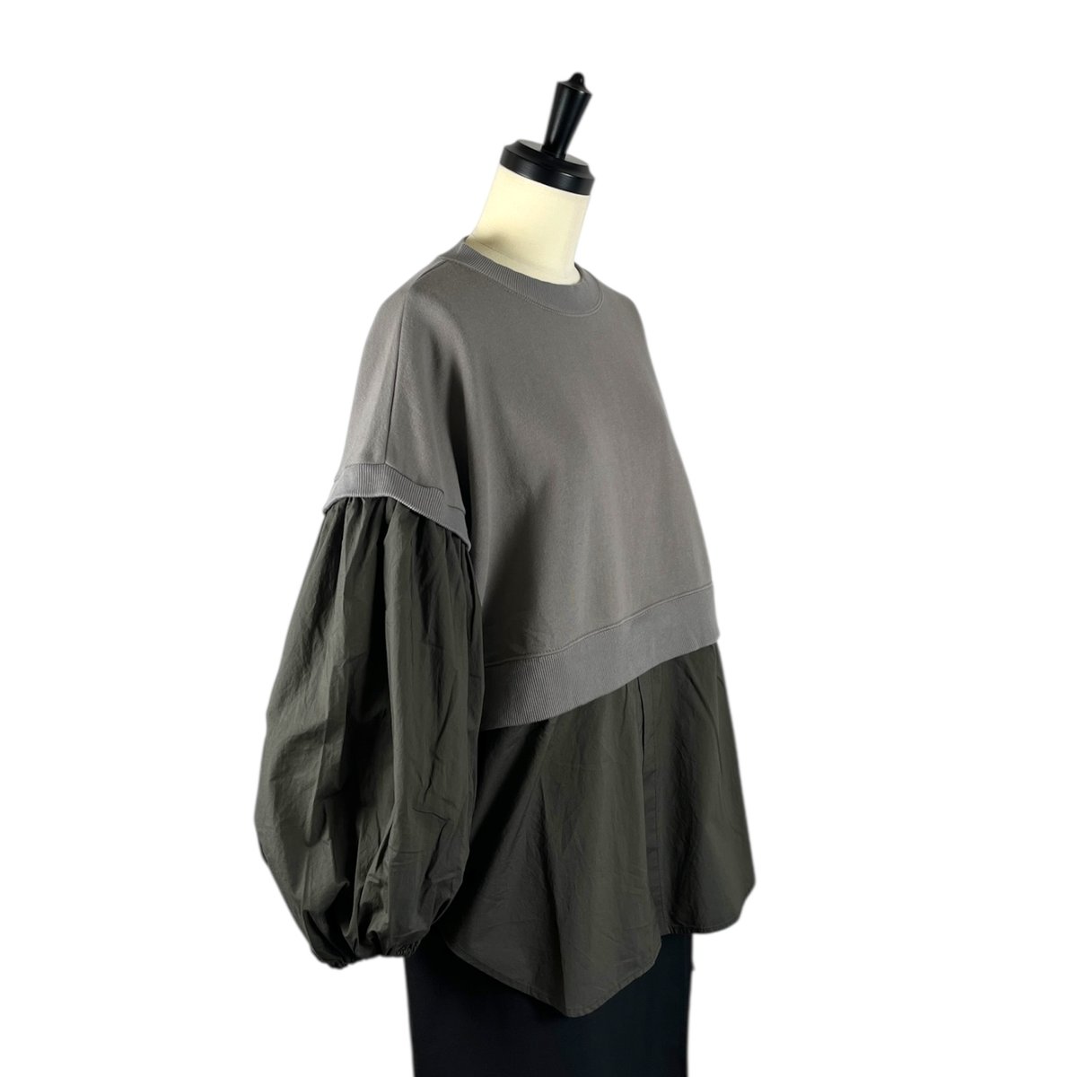 UNIVERSAL SEVEN / セントラル裏毛タイプライターコンボプル