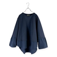 FILUM / ソデヤヤギャザーコンビプルオーバー /2411205 C.NAVY
