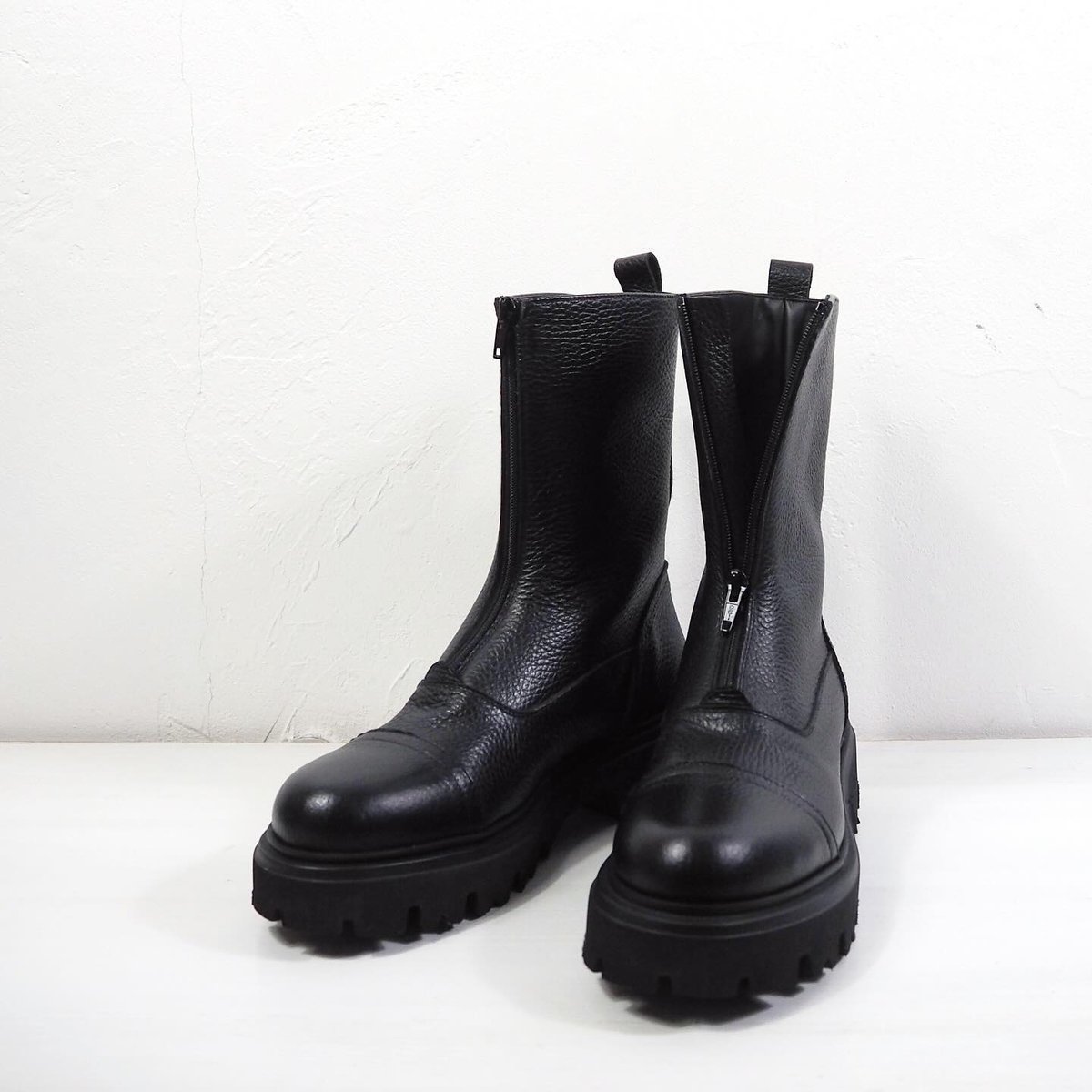 Fabiani ファビアニ　フロントジップアップ　ブーツ Fabiani ファビアニ フロントジップアップ ブーツ