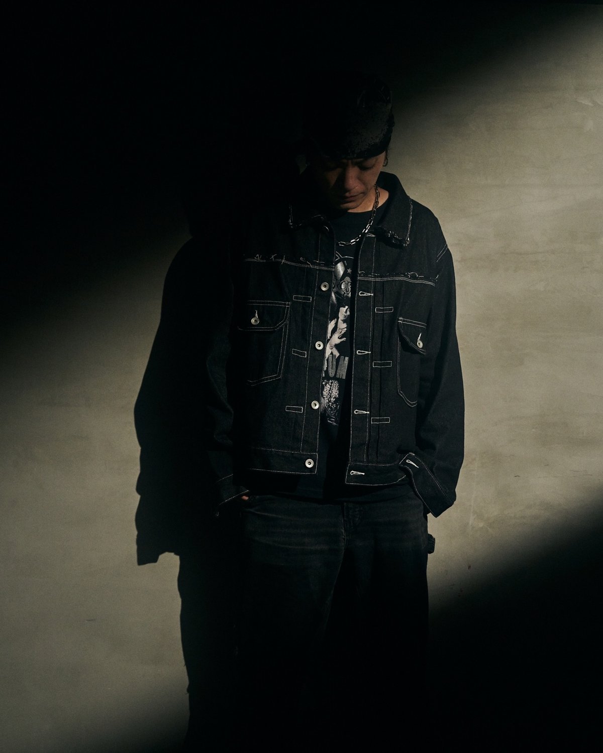 Insideout black Denim Jacket | GUELL OFFICIAL O