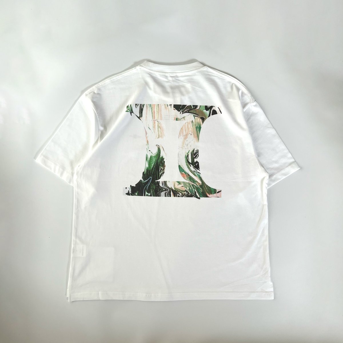 一点物> II marble logo Tee | II STORE
