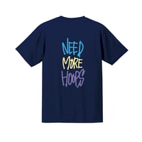 “NEED MORE HOOPS” dry-T s/s navy × multi for kids