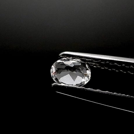 極上　フェナカイト　ルース　ブラジル産　0.251ct 光波動石