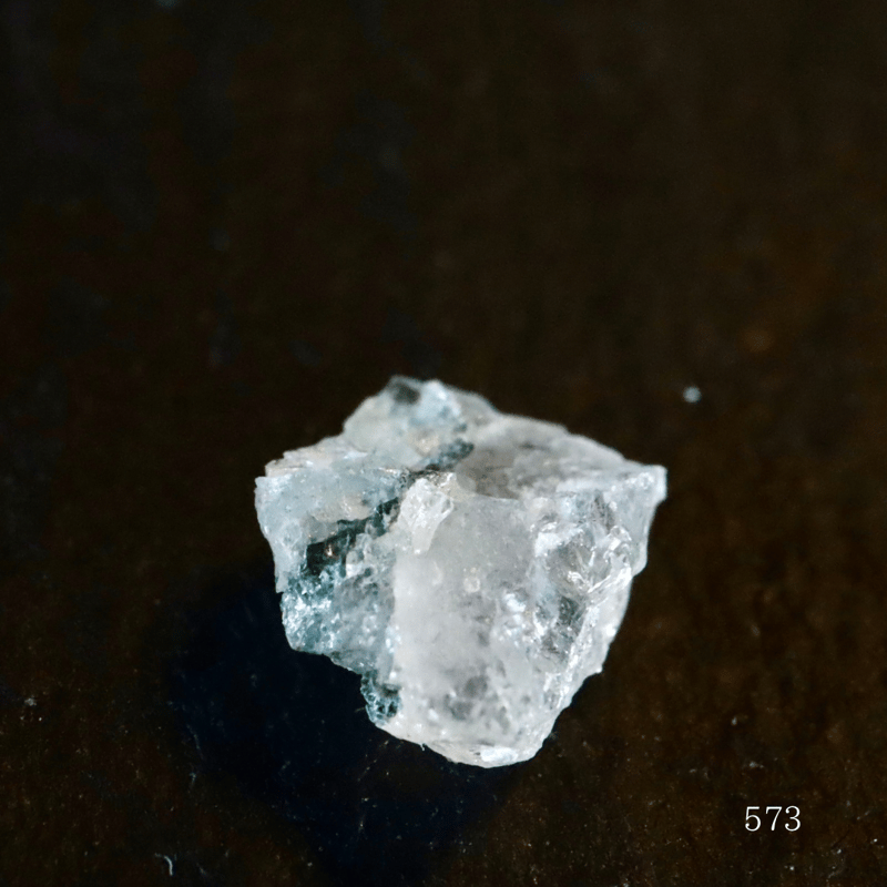 ロシア産 フェナカイト 原石 0.95ct No.573 | Kay✴︎ 光波動®︎石