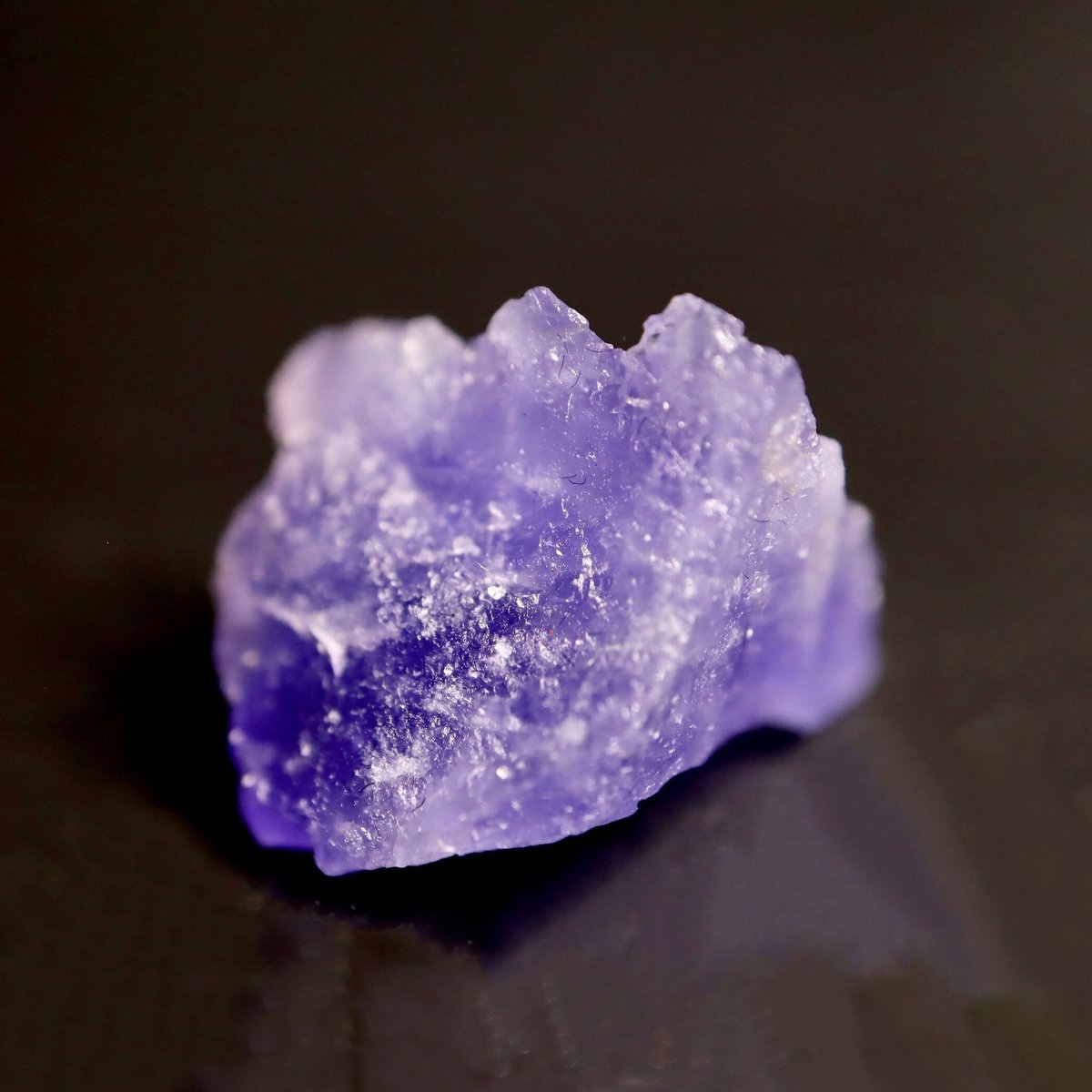 ハックマナイト 原石 アフガニスタン産 ソーダライト | Kay✴︎ 光波動