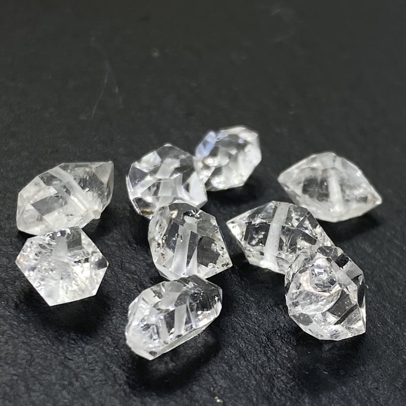透明度抜群！ ハーキマーダイヤモンド 原石 カットビーズ 穴あき 約2g
