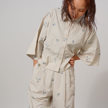 エンブロイダリーブーケtops&pants"CACCA select"