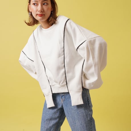 ゆったりdesign White スウェット